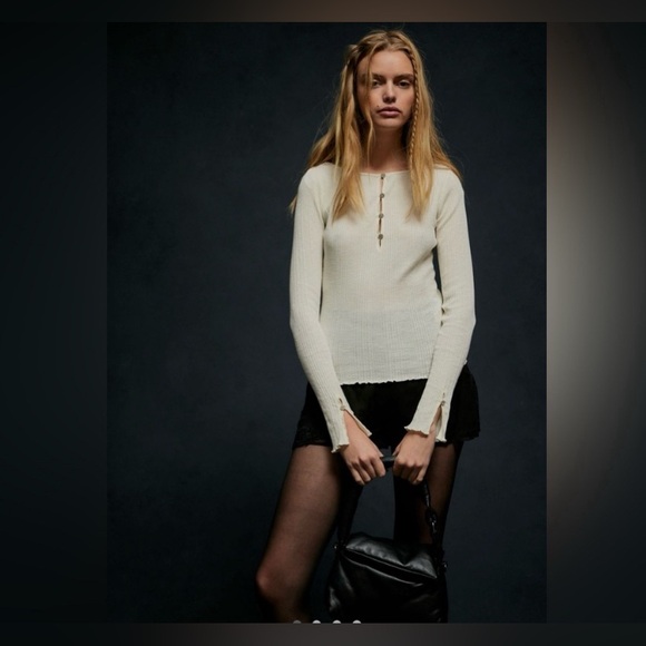 NWT Free People Amiri Knit Top Tofu Ivory Rhinestone Buttons XS - Picture 3 of 15